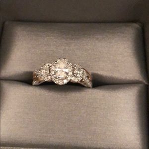 Vera wang love collection engagement ring